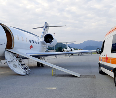 Air ambulance mumbai